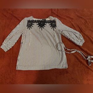 Women’s The Limited Long Sleeve Blouse | M